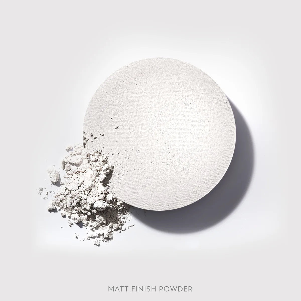 Biały puder matujący Hedonista Matt Finish Powder – prasowana formuła i delikatna sypka tekstura