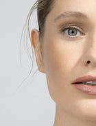 Bronzer do twarzy Hedonista Medium Shade – naturalne modelowanie policzka i ocieplenie cery